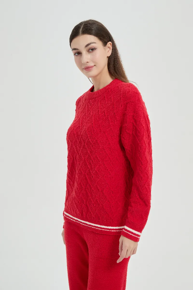 Locker sitzendes, rotes Plüsch-Pyjama-Set für Damen aus Fleece