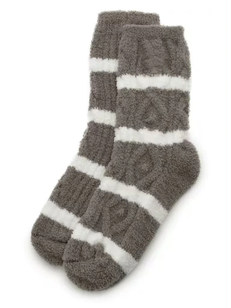 Gestrickte Socken für Männer